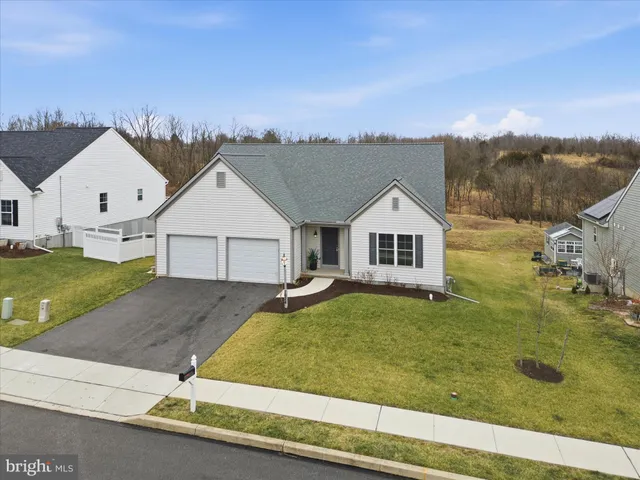$469,000 | 1624 Fountain Rock Drive, Dover, PA 17315