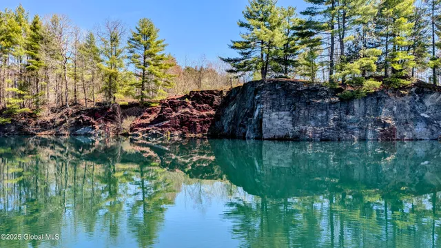 $299,900 | 24/e Off Granville Ny 12832, Granville, NY 12832