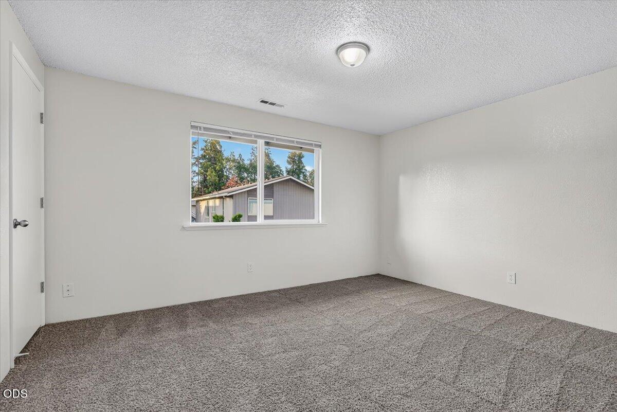 211 West Bolz Road Phoenix, OR 97535 - Photo 21 of 26