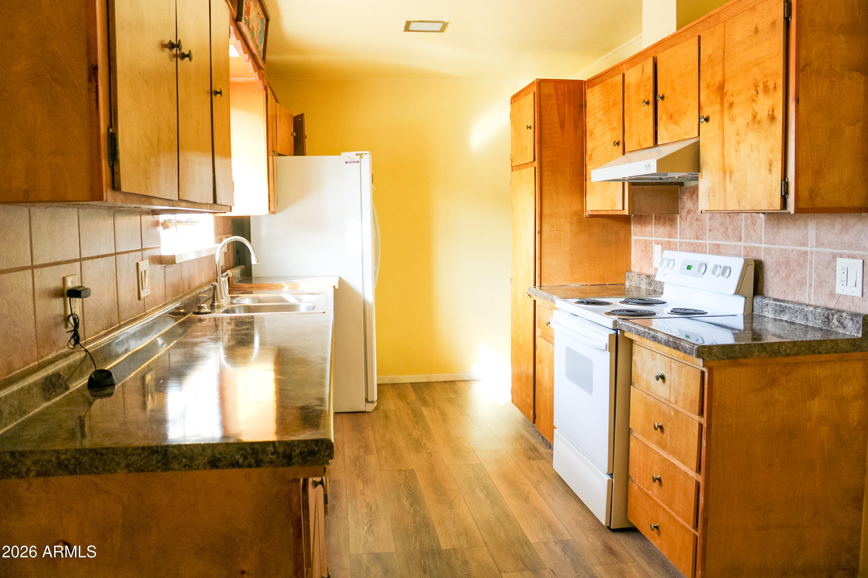 7365 South Sunnyvale Road Hereford, AZ 85615 - Photo 7 of 38 IMG_9995