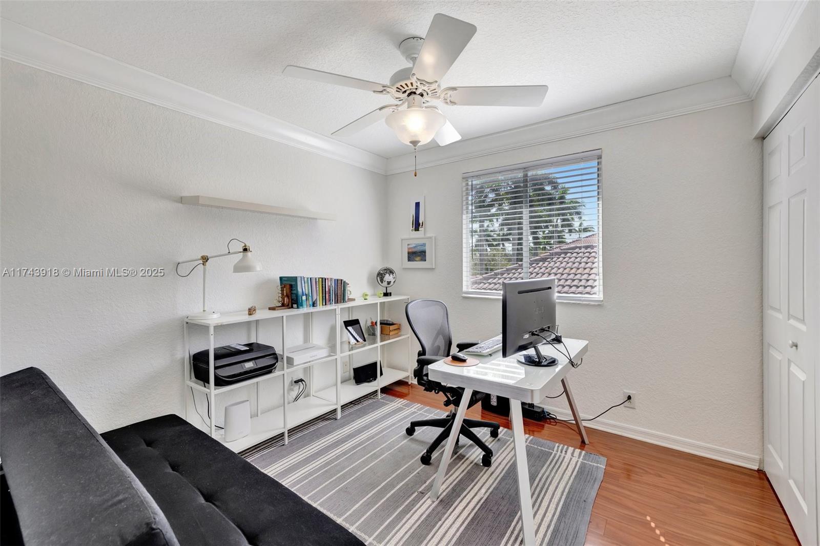 679 Conservation Drive Weston, FL 33327 - Photo 28 of 60