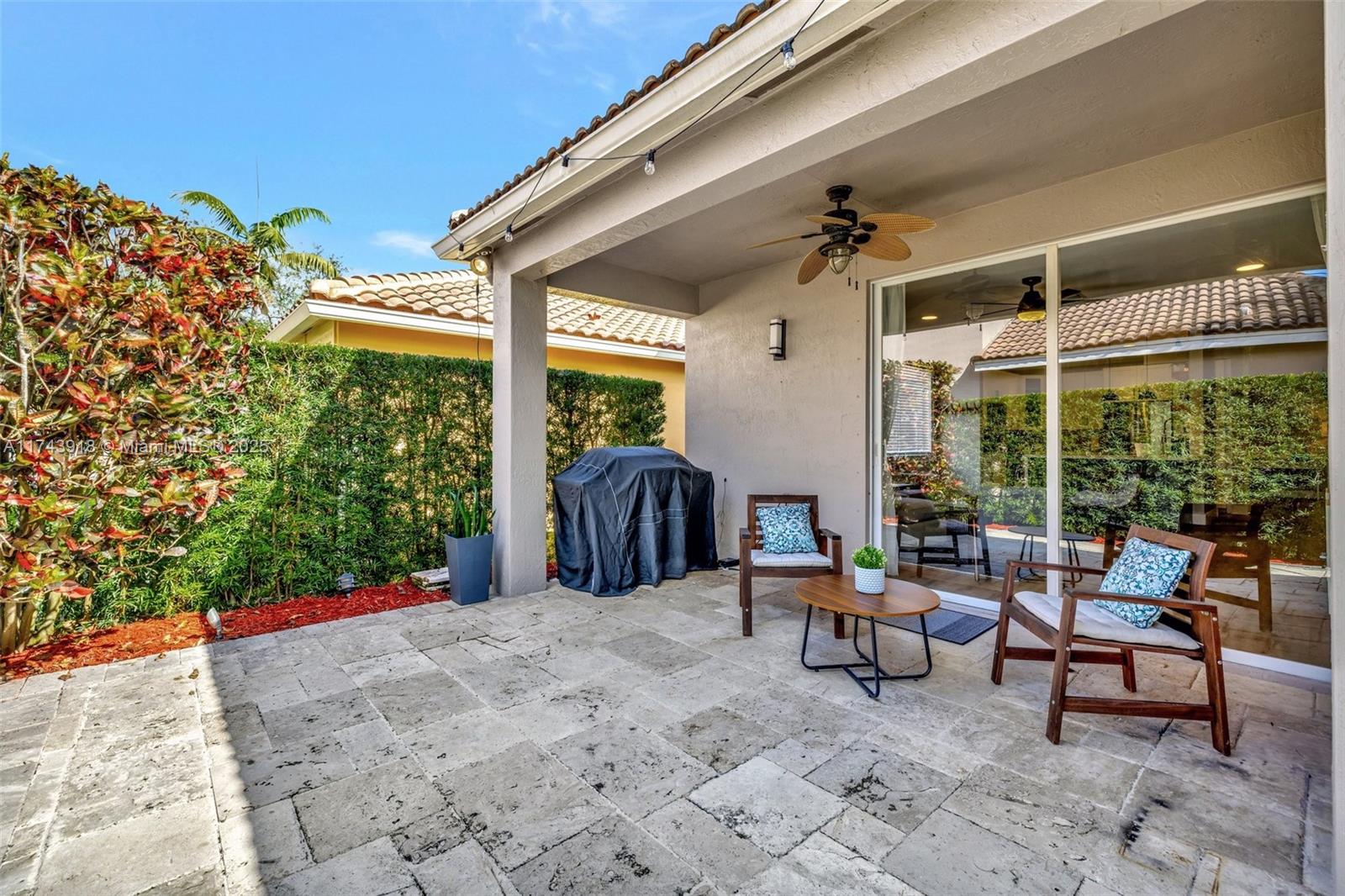 679 Conservation Drive Weston, FL 33327 - Photo 41 of 60