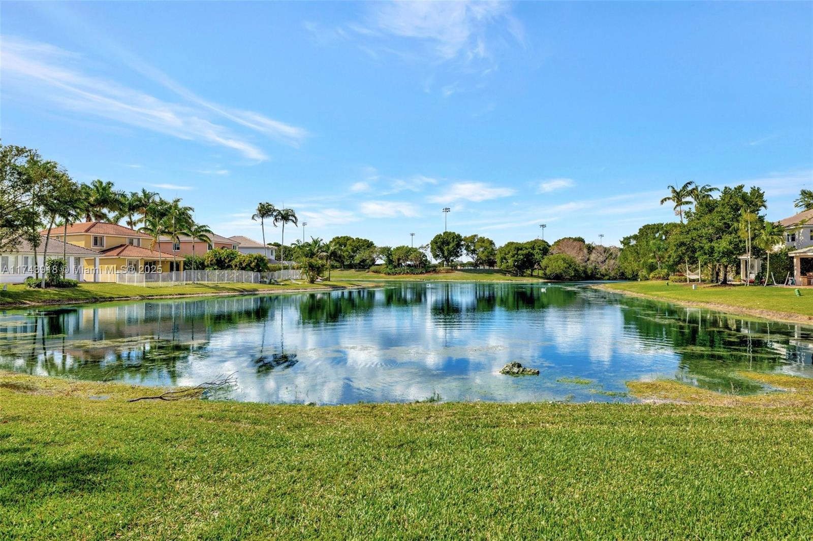 679 Conservation Drive Weston, FL 33327 - Photo 46 of 60