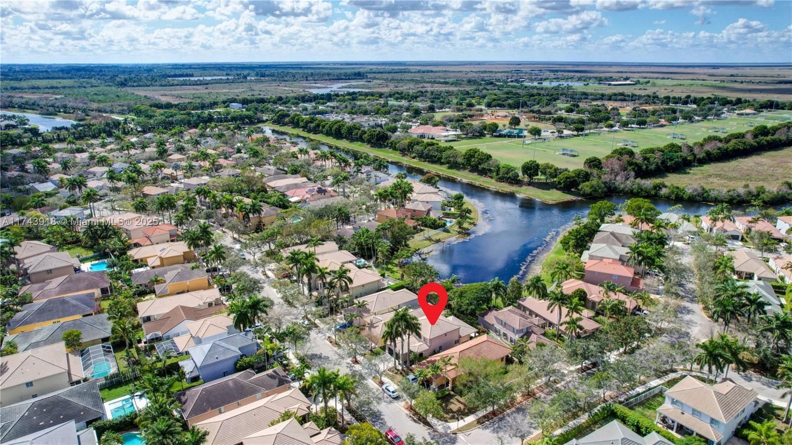 679 Conservation Drive Weston, FL 33327 - Photo 56 of 60