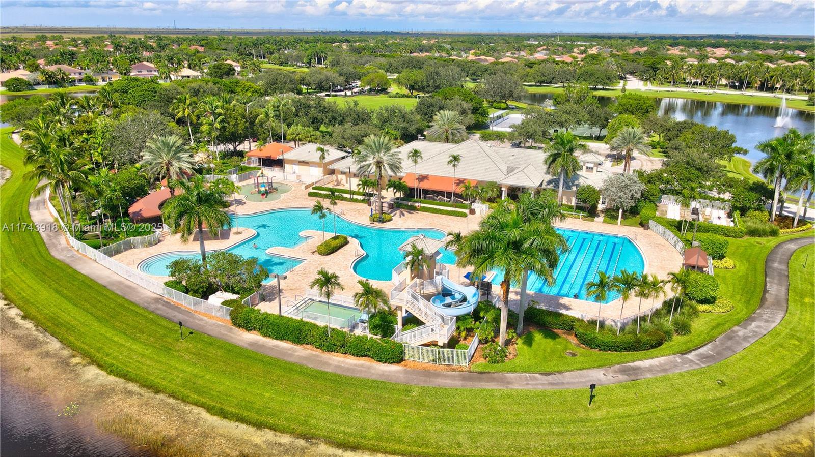 679 Conservation Drive Weston, FL 33327 - Photo 58 of 60