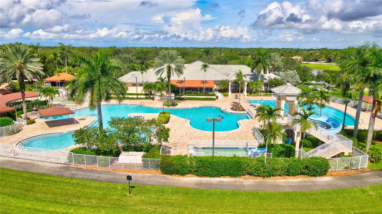 679 Conservation Drive Weston, FL 33327 - Photo 59 of 60