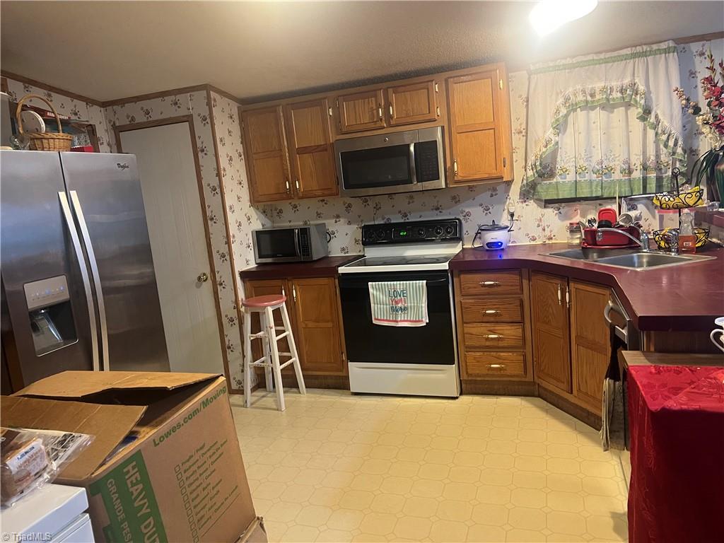 1024 Frans Road Westfield, NC 27053 - Photo 5 of 29