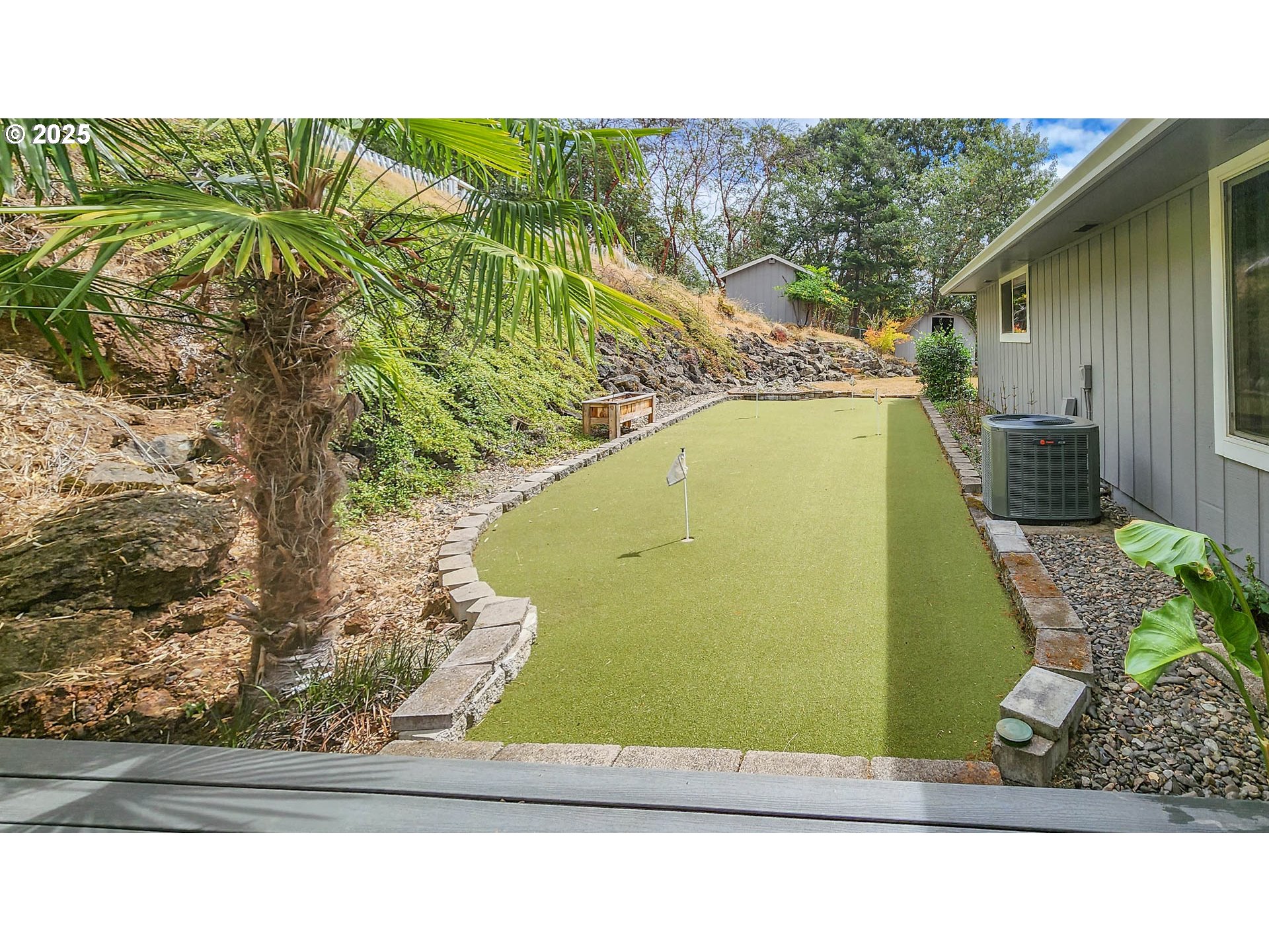 6649 Garden Valley Road Roseburg, OR 97471 - Photo 13 of 44 a black and white photo of a lake