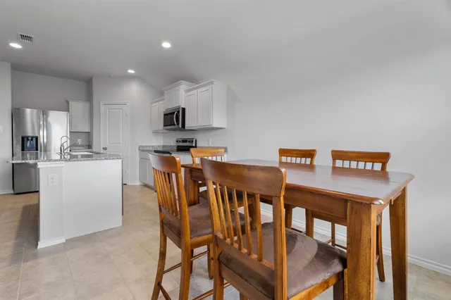 $275,000 | 2941 Manu Street, Fort Worth, TX 76123