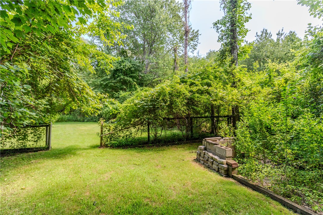 1598 West Shore Road Warwick, RI 02889 - Photo 22 of 24 Yard