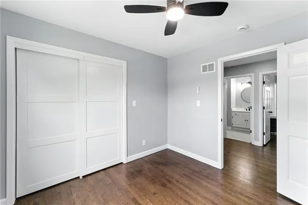 $465,000 | 9916 Floyd Street, Overland Park, KS 66212