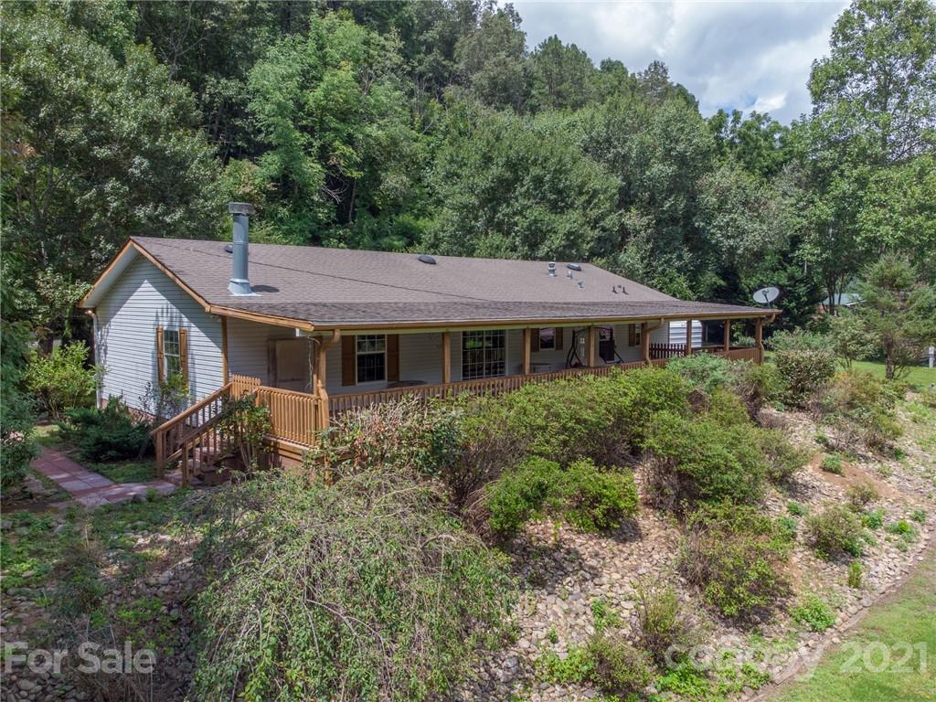 708 Riverbend Road Sylva, NC 28779 - Photo 21 of 48 Gallery Image 21
