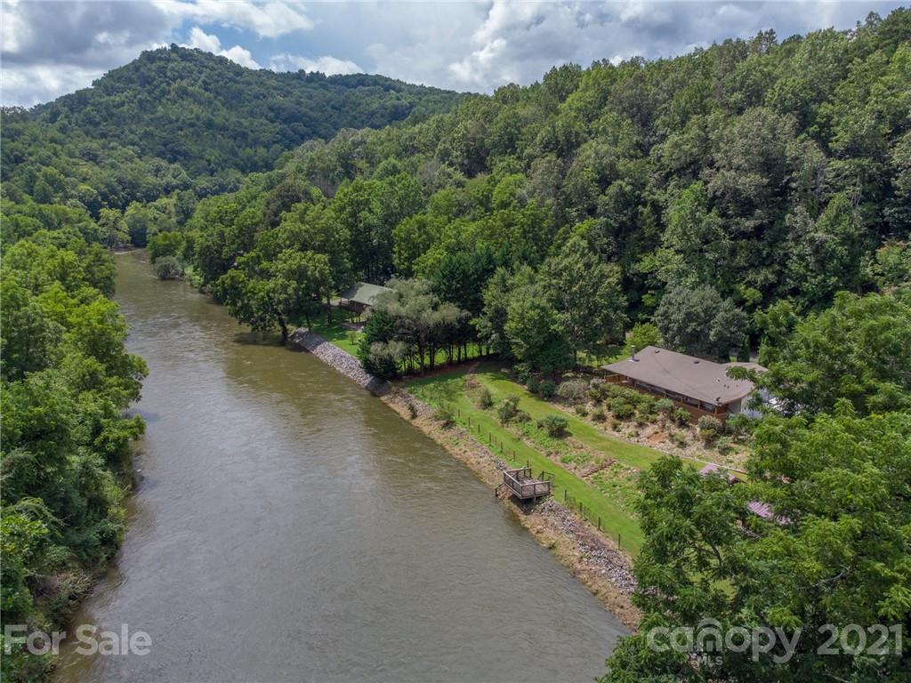 708 Riverbend Road Sylva, NC 28779 - Photo 27 of 48 Gallery Image 27