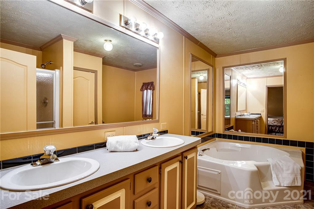 708 Riverbend Road Sylva, NC 28779 - Photo 47 of 48 Gallery Image 47