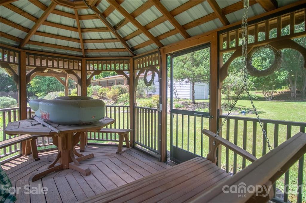 708 Riverbend Road Sylva, NC 28779 - Photo 8 of 48 Gallery Image 8