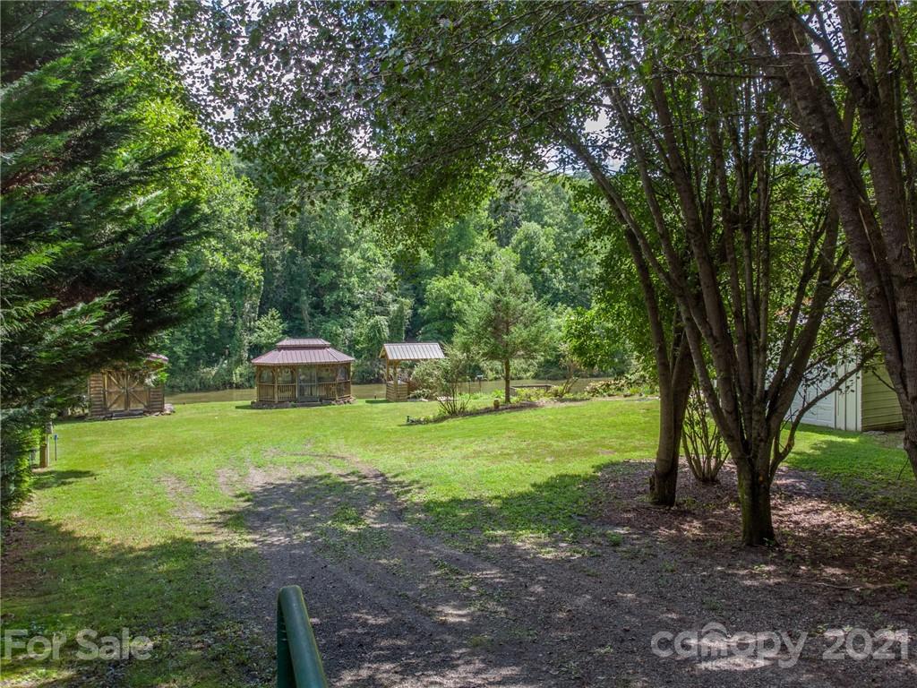 708 Riverbend Road Sylva, NC 28779 - Photo 10 of 48 Gallery Image 10