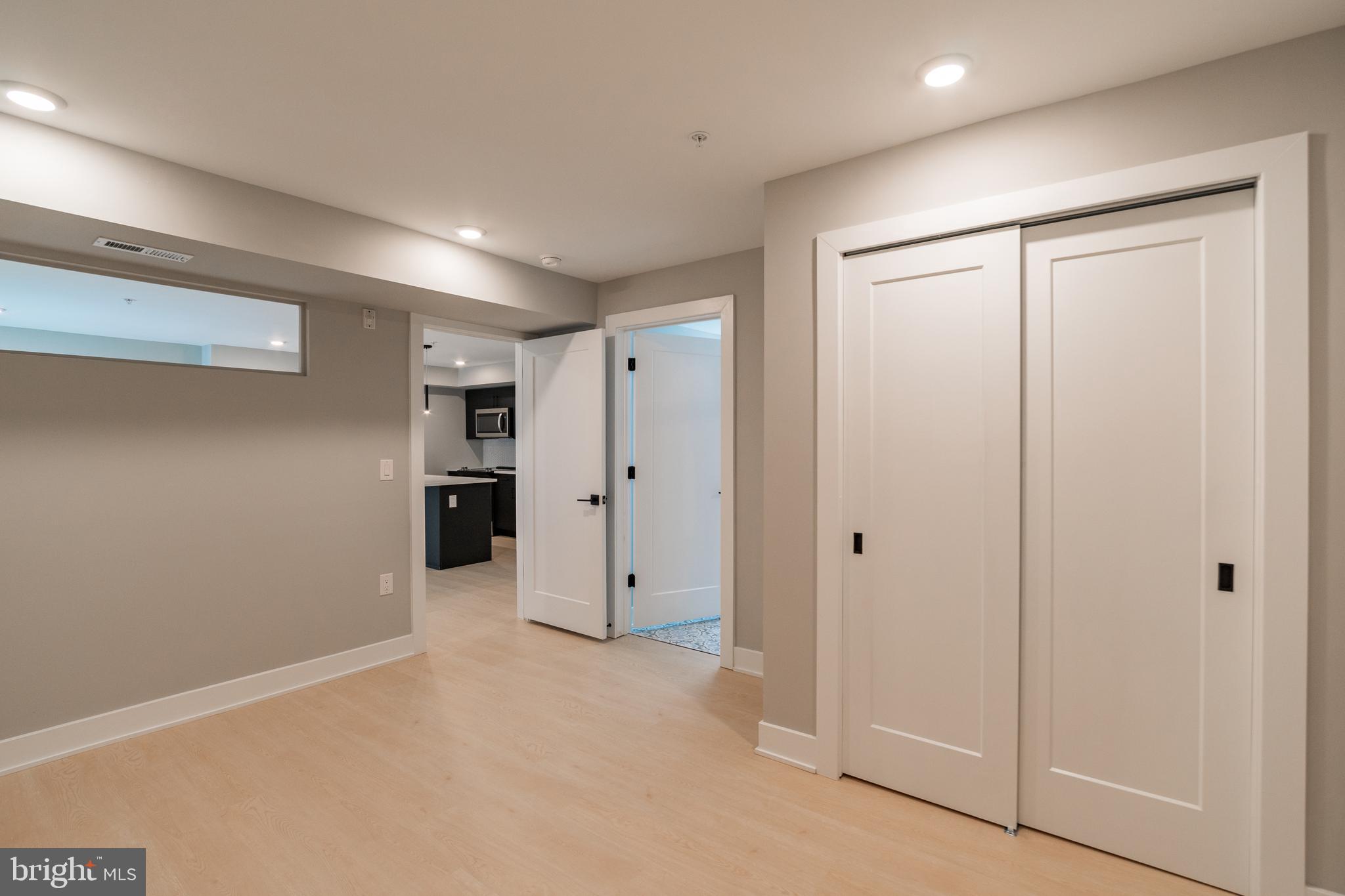 6604 Ridge Avenue, Unit 404 Philadelphia, PA 19128 - Photo 9 of 11 a view of an empty room