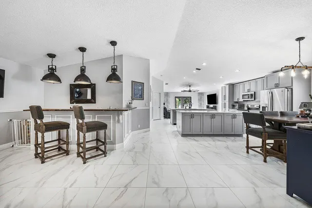 $475,000 | 5230 Canoe Bend Drive, Lake Worth, FL 33463