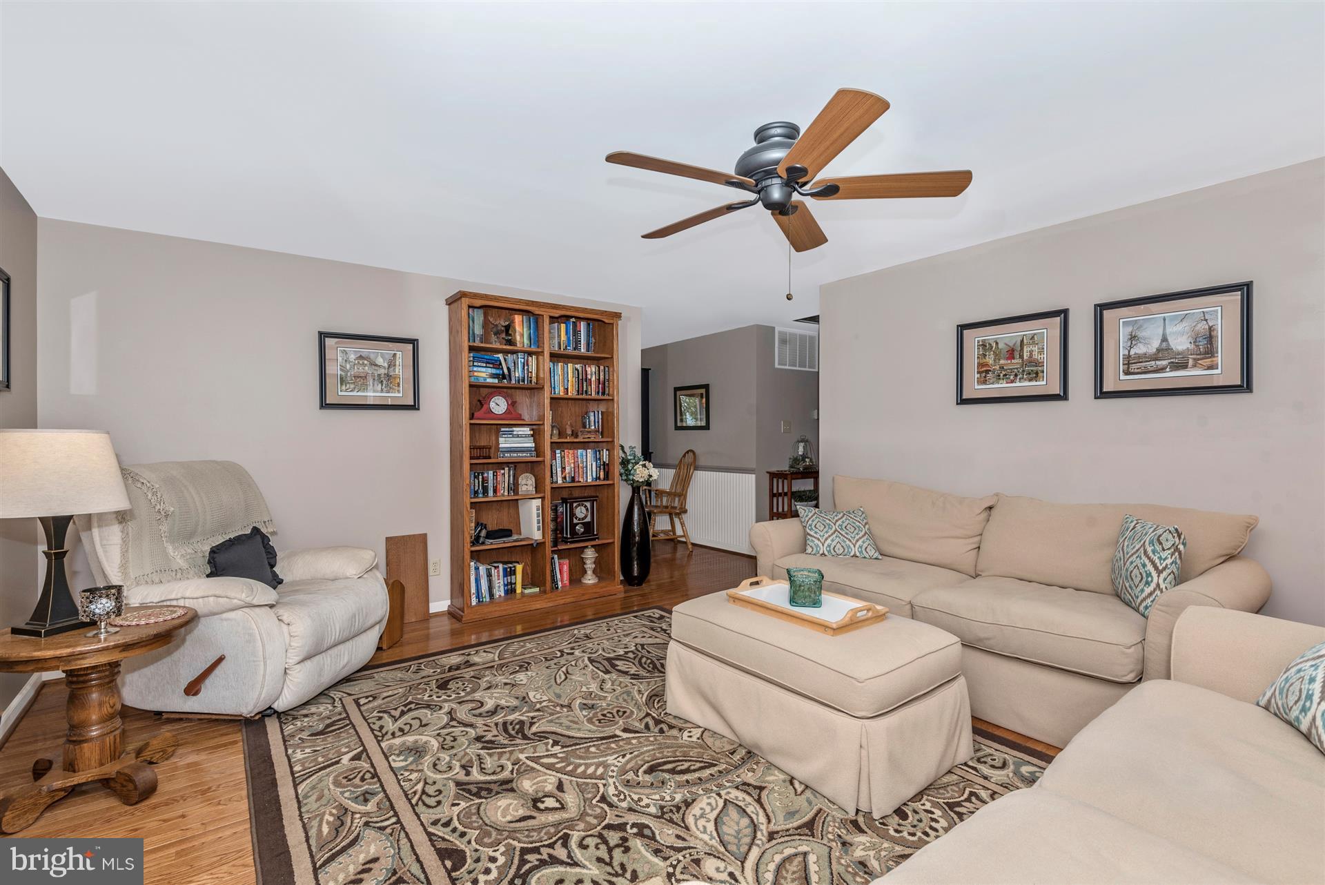 21013 Mousetown Road Boonsboro, MD 21713 - Photo 5 of 30 Living Room