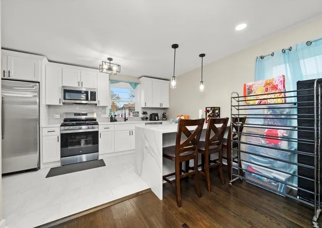 $299,000 | 540 47th Avenue, Bellwood, IL 60104