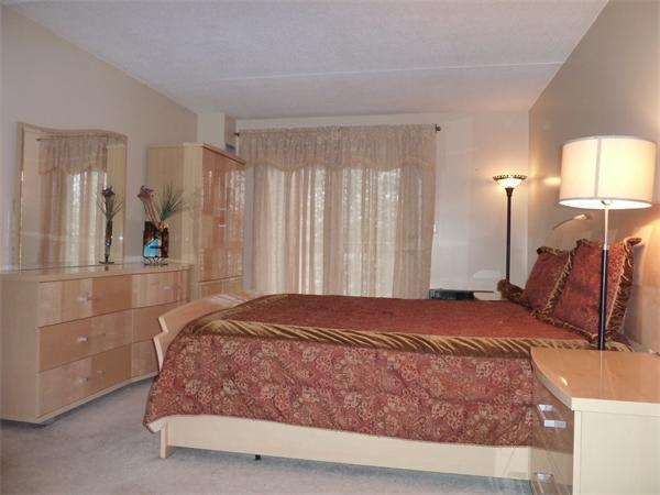 4975 Washington Street, Unit 305 Boston, MA 02132 - Photo 9 of 16