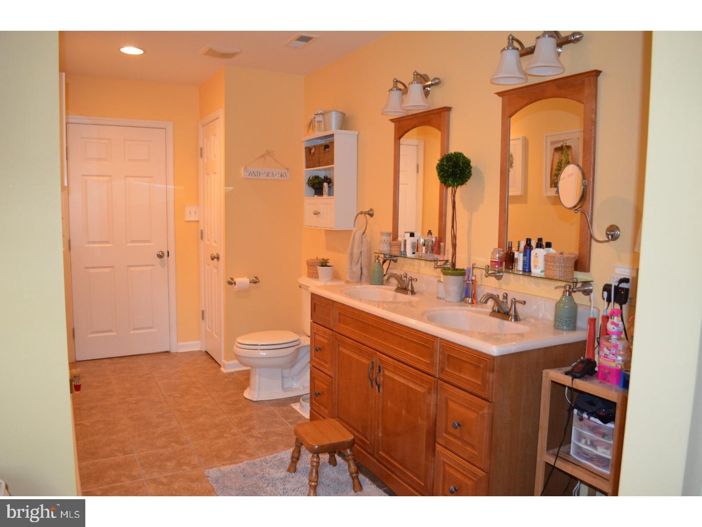6 Belmar Road Hatboro, PA 19040 - Photo 15 of 25 Bathroom