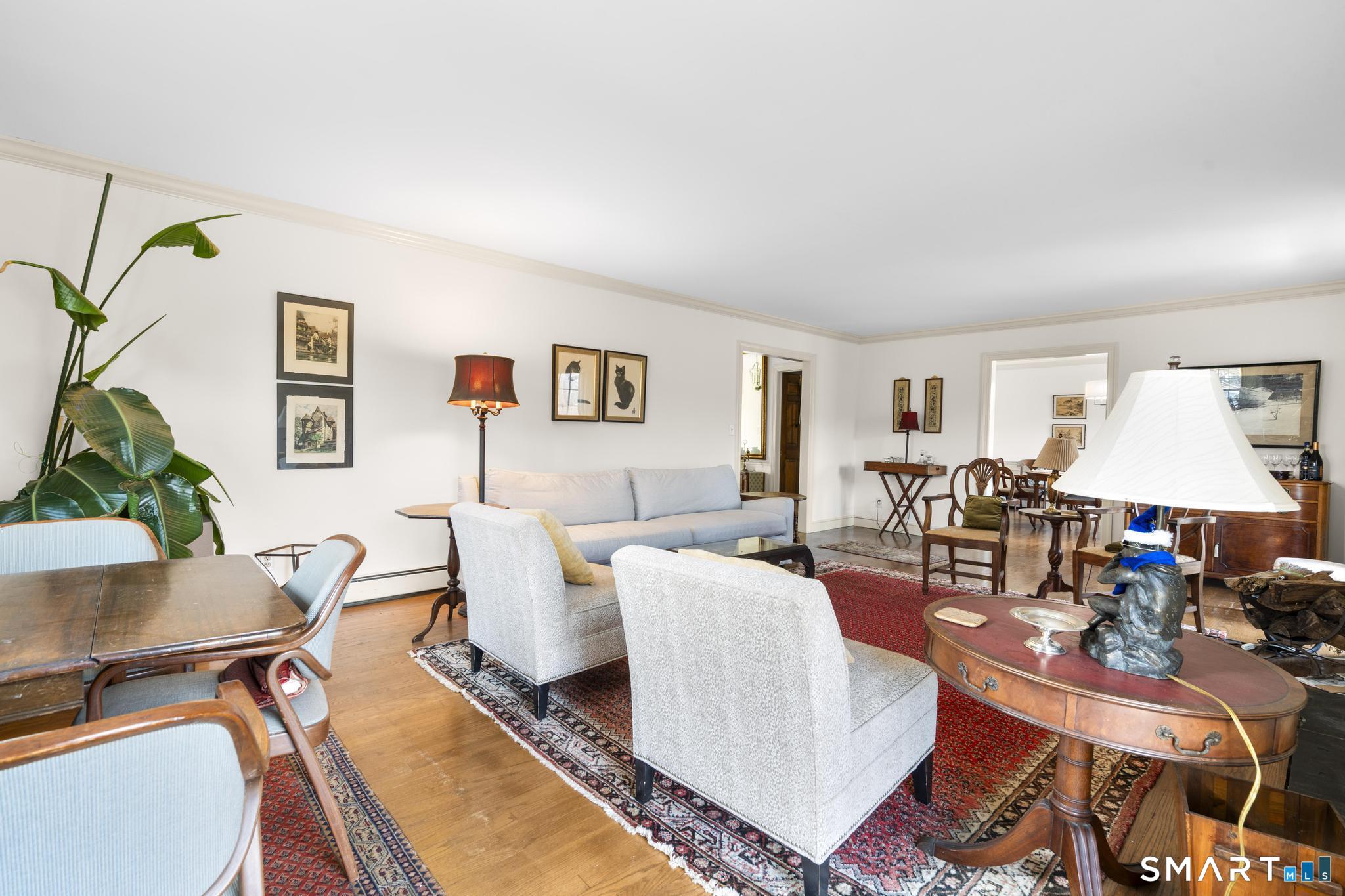 84 Munson Road Middlebury, CT 06762 - Photo 15 of 39