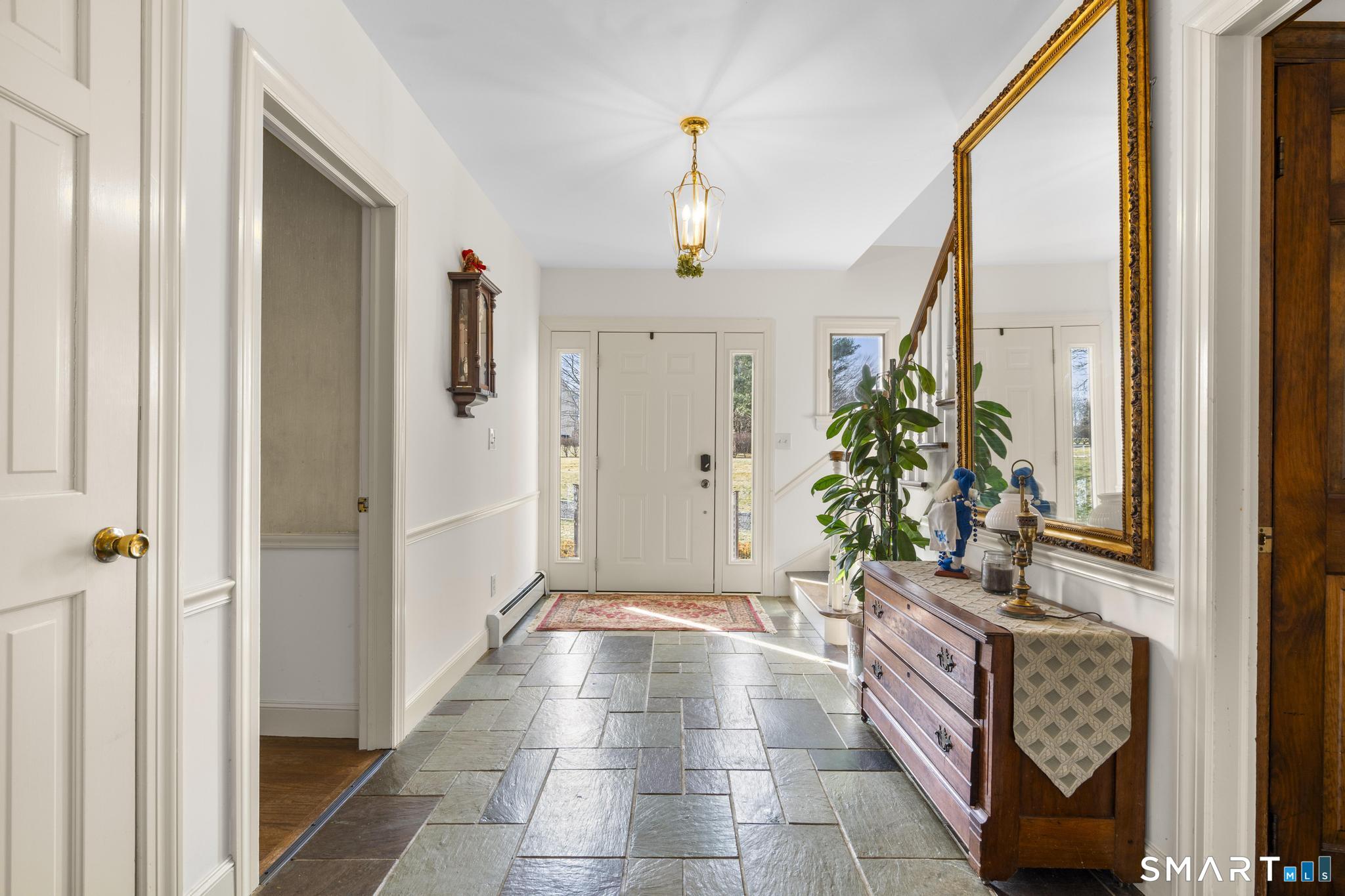 84 Munson Road Middlebury, CT 06762 - Photo 20 of 39