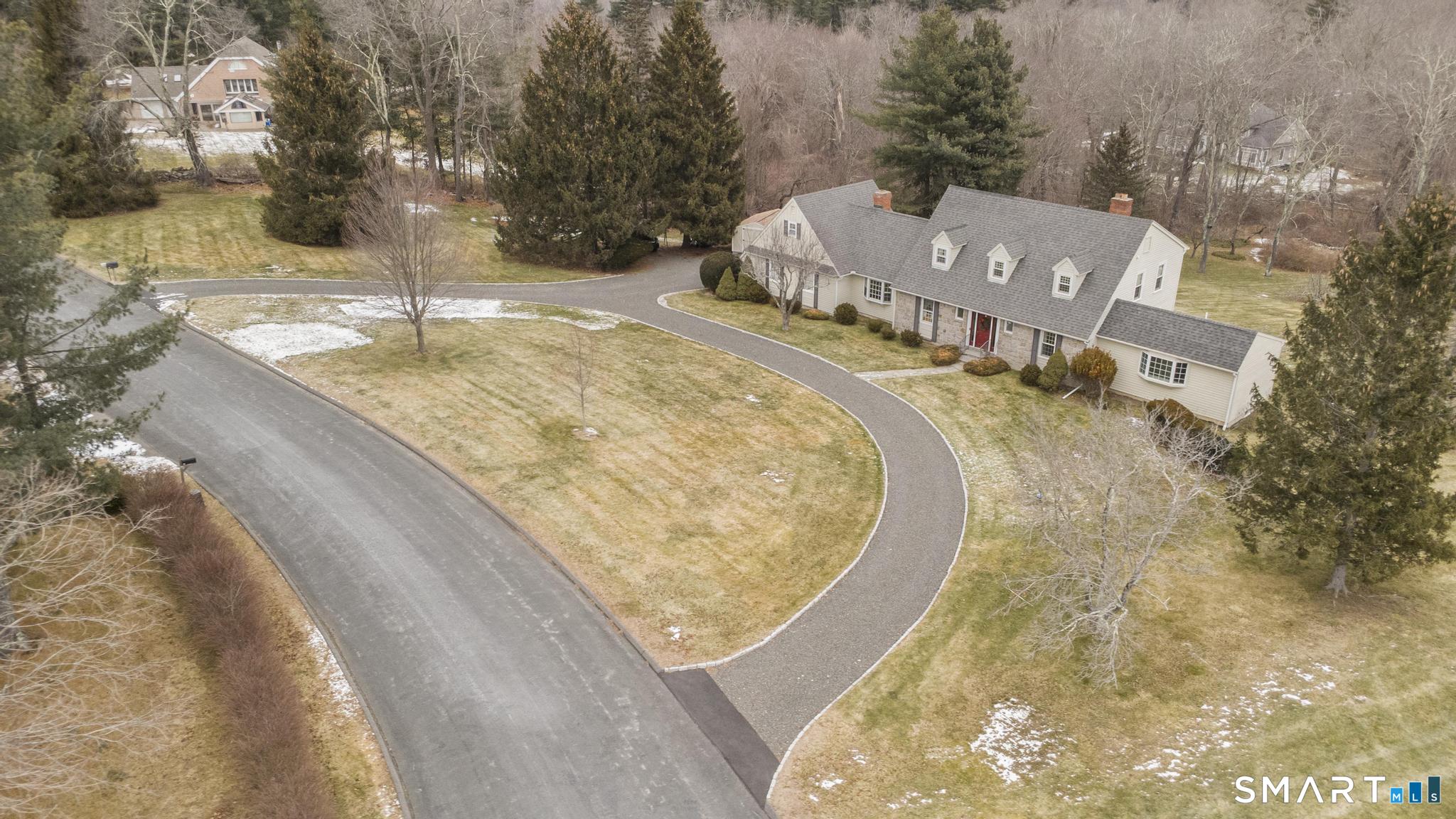 84 Munson Road Middlebury, CT 06762 - Photo 9 of 39