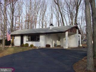 608 Griffith Road Warrington, PA 18976 - Photo 4 of 4 Gallery Image 4