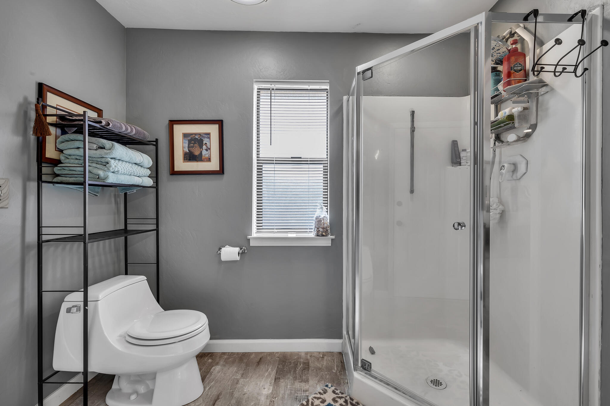 17681 Busher Way Tehachapi, CA 93561 - Photo 44 of 54 a bathroom with a toilet and a shower
