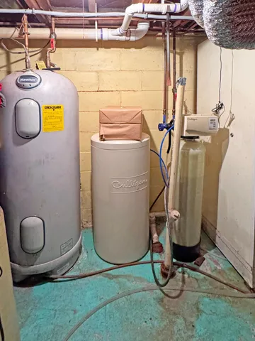 $260,000 | 311 1st Street, Russell, MN 56169