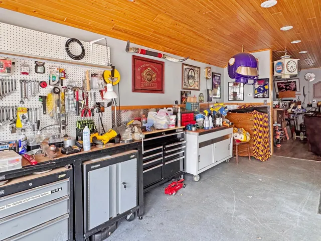 $260,000 | 311 1st Street, Russell, MN 56169