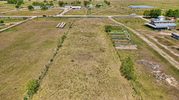 $750,000 | 1 Beard Road, Needville, TX 77461