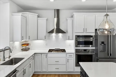 $625,000 | 235 4th Street Northwest, Delano, MN 55328