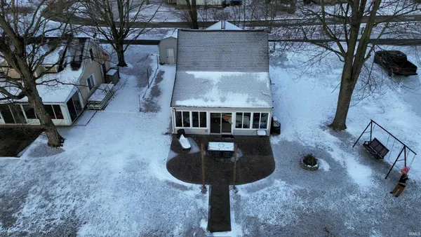 $400,000 | 96 EMS T48A Lane, Syracuse, IN 46567