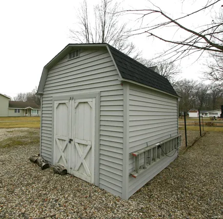 $400,000 | 96 EMS T48A Lane, Syracuse, IN 46567