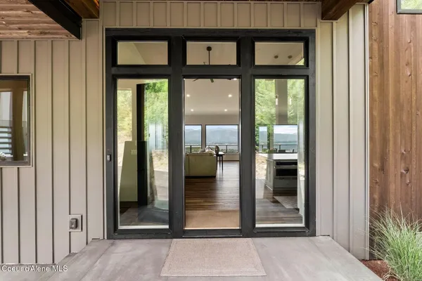 $2,300,000 | 28 Eden Vw Way, Sagle, ID 83860