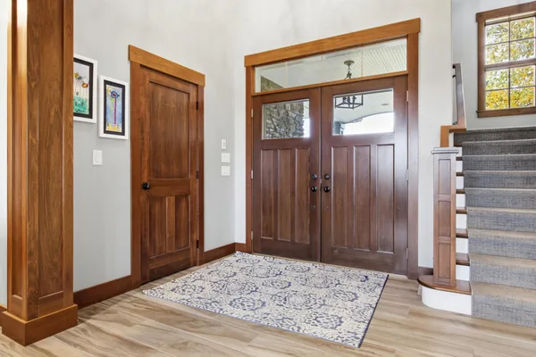 $1,500,000 | 310 48th Avenue Southwest, Moorhead, MN 56560