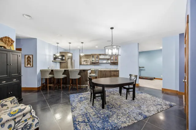 $1,500,000 | 310 48th Avenue Southwest, Moorhead, MN 56560