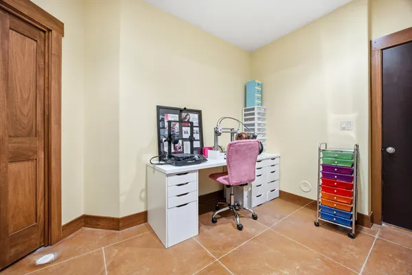 $1,500,000 | 310 48th Avenue Southwest, Moorhead, MN 56560