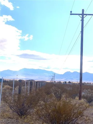 $250,000 | 8.91-ac 8.91-ac On Obsidian & Miami Avenue, Sandy Valley, NV 89019