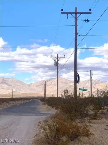 $250,000 | 8.91-ac 8.91-ac On Obsidian & Miami Avenue, Sandy Valley, NV 89019