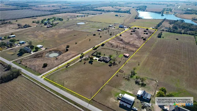 $465,700 | 2633 Bottoms East Road, Troy, TX 76579