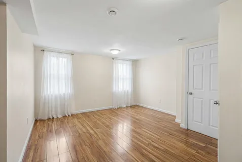 $839,000 | 961 A Summit Avenue, Jersey City, NJ 07307