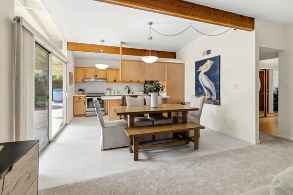 $795,000 | 5720 River Oak Way, Carmichael, CA 95608