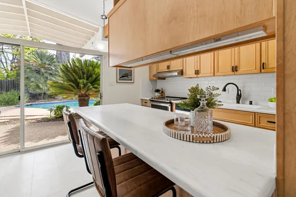 $795,000 | 5720 River Oak Way, Carmichael, CA 95608