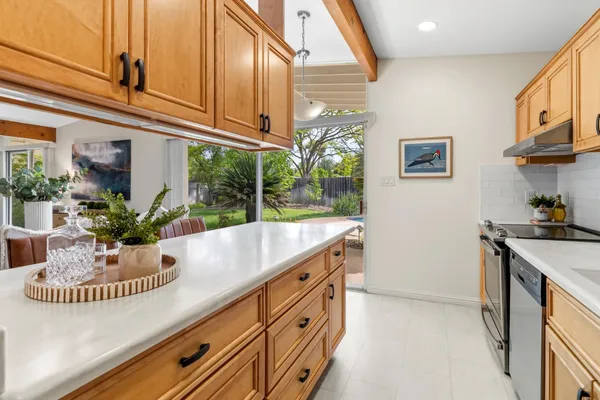 $795,000 | 5720 River Oak Way, Carmichael, CA 95608