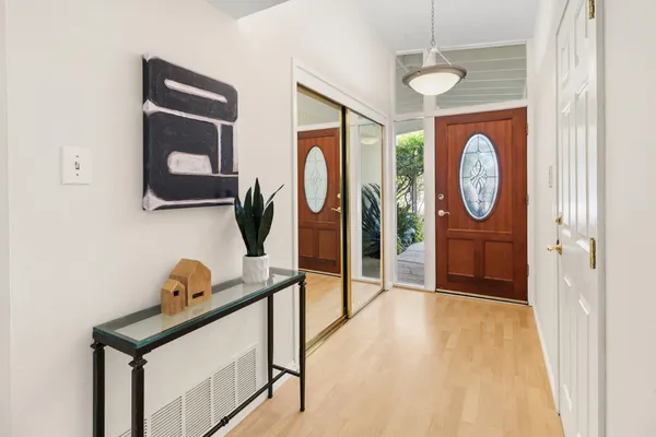 $795,000 | 5720 River Oak Way, Carmichael, CA 95608