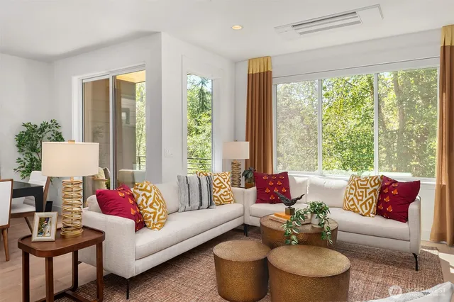 $2,099,000 | 14821 Site 11 Ne 2nd Court, Bellevue, WA 98007